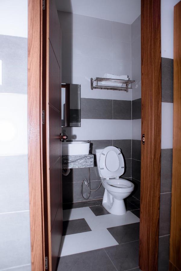 Trường Phúc Vinh Hotel Phan Thiet Exterior foto