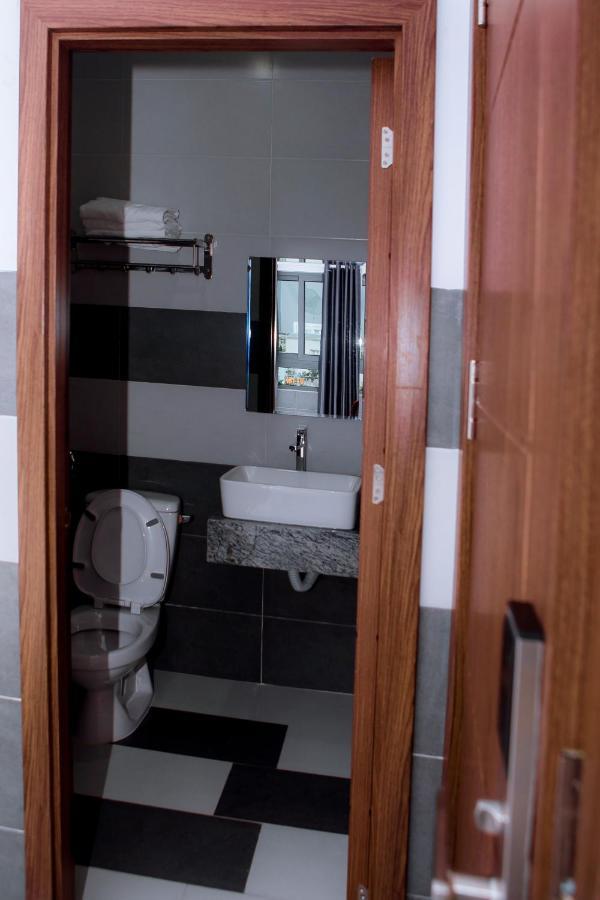 Trường Phúc Vinh Hotel Phan Thiet Exterior foto