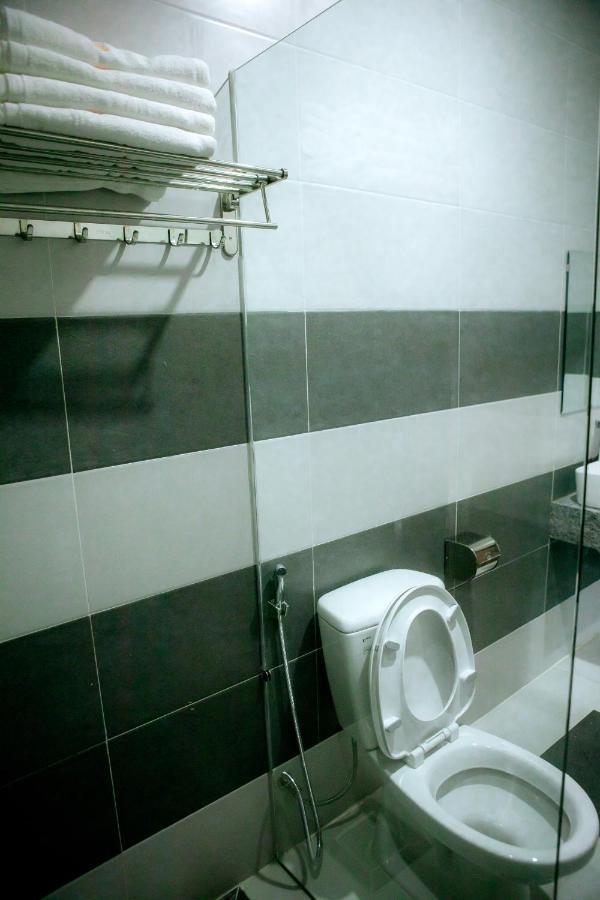 Trường Phúc Vinh Hotel Phan Thiet Exterior foto